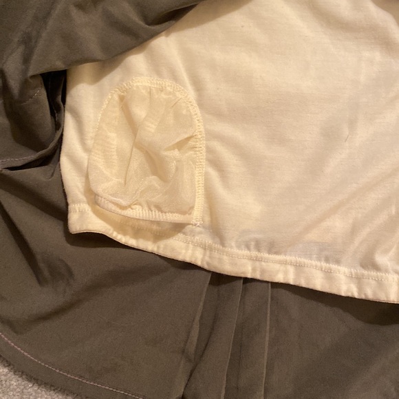 Lululemon vintage skort - Picture 5 of 5